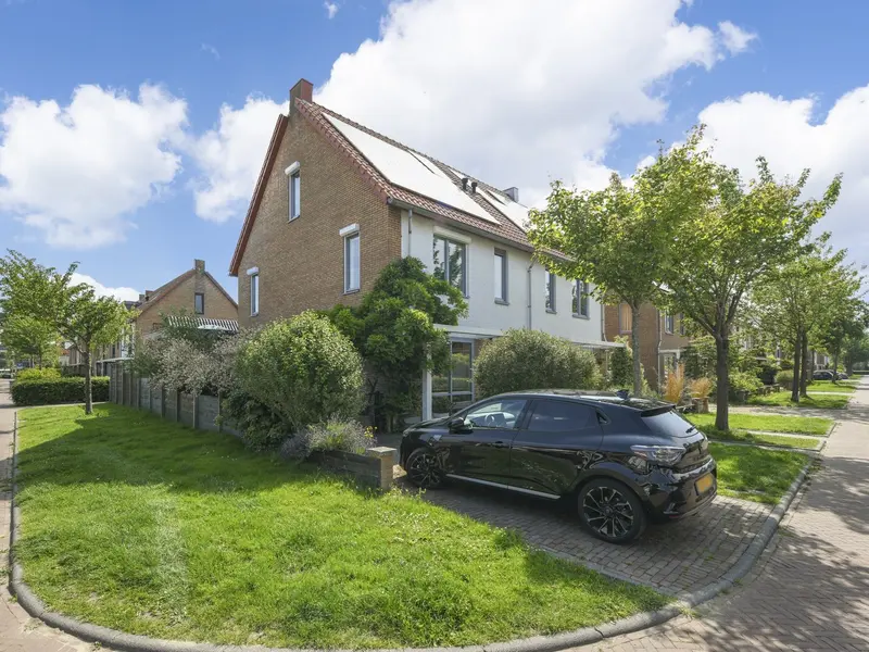 L.A. Braakstraat 1, Aalsmeer