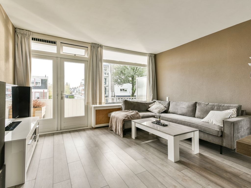 Appartement te koop: Graaf Florislaan 12, Amstelveen