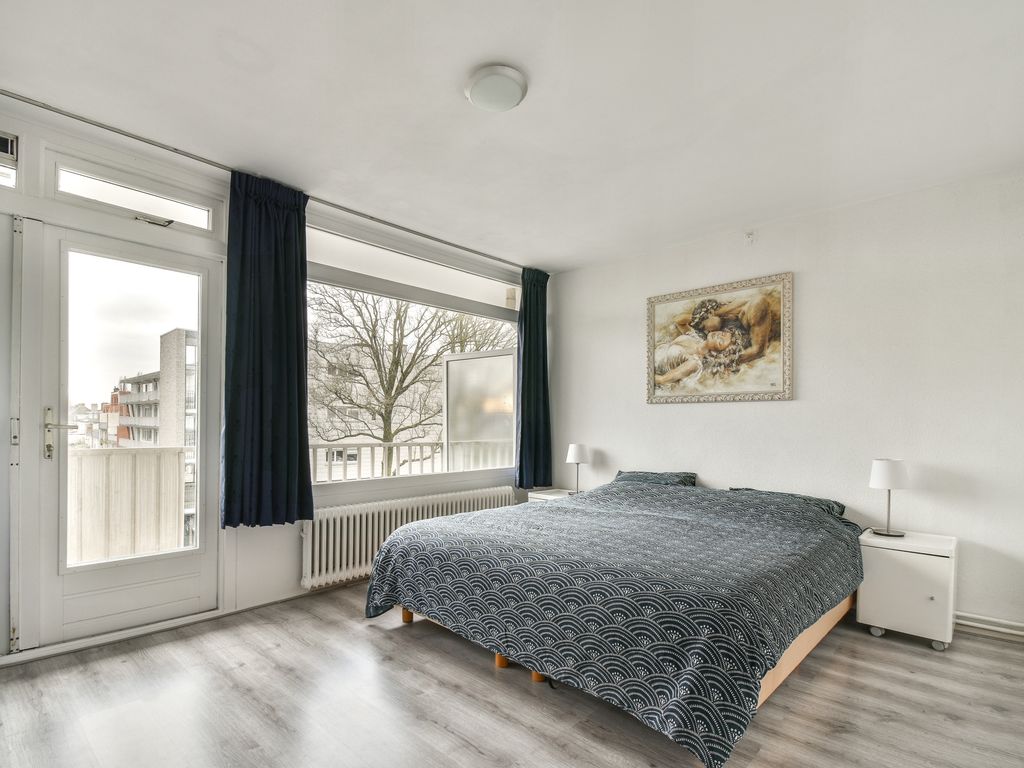 Appartement te koop: Graaf Florislaan 12, Amstelveen