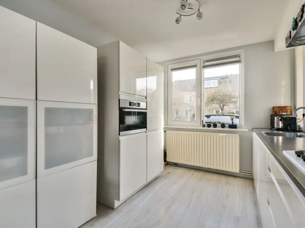 Albert van Dalsumlaan 58, Amstelveen