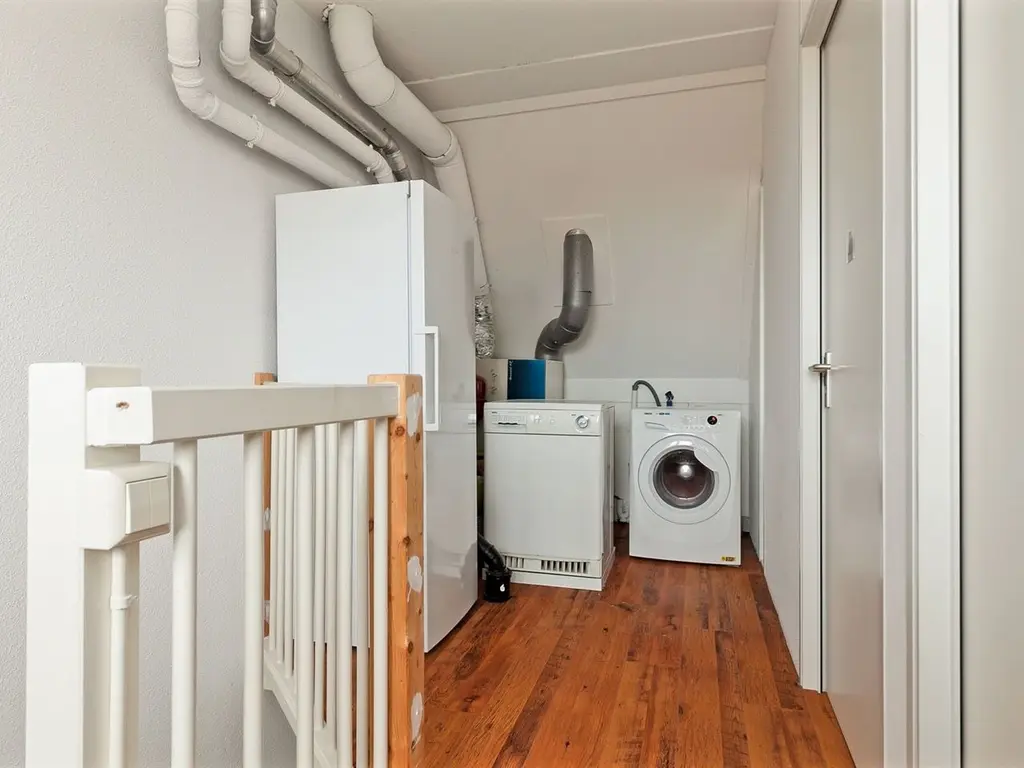 Salamander 105, Amstelveen