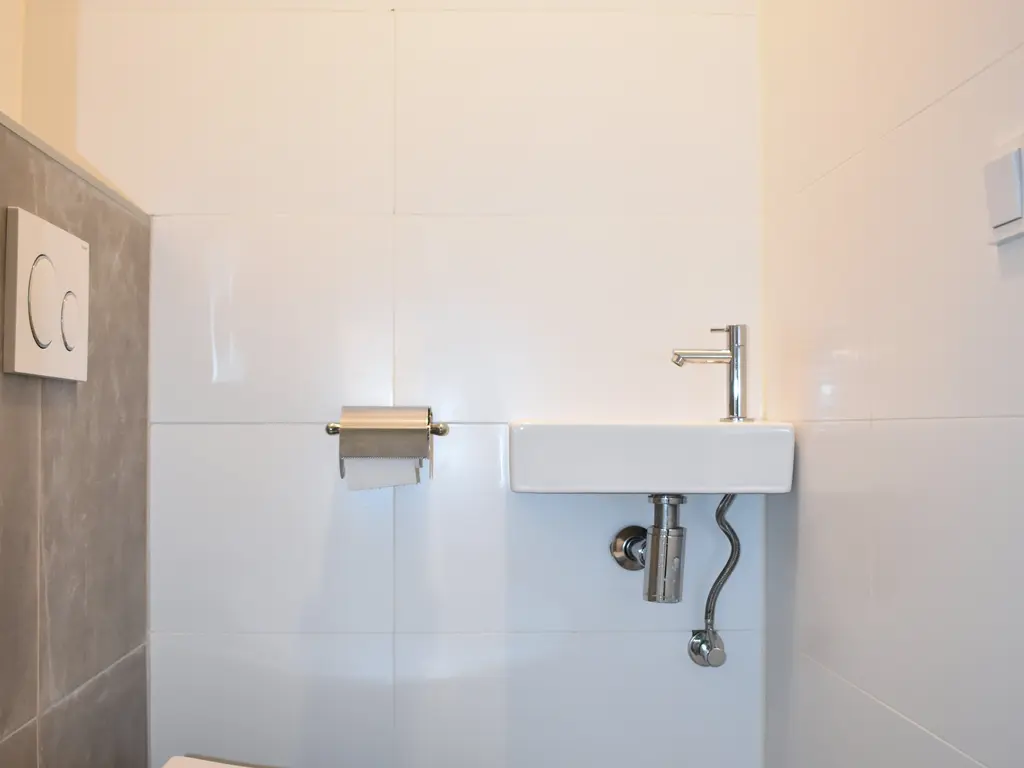Pruimenlaan 94, Amstelveen