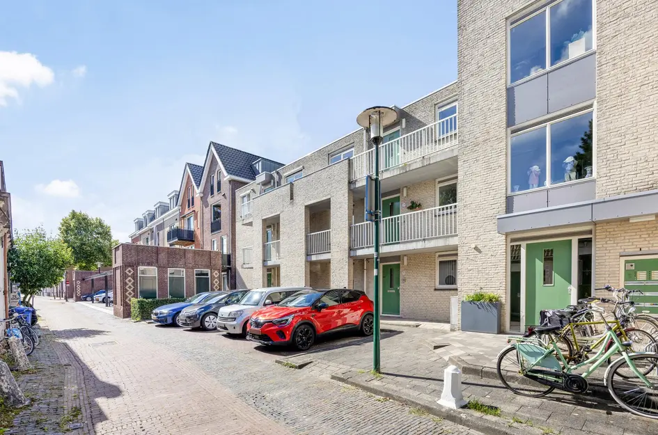 Jan de Bakkerstraat 31