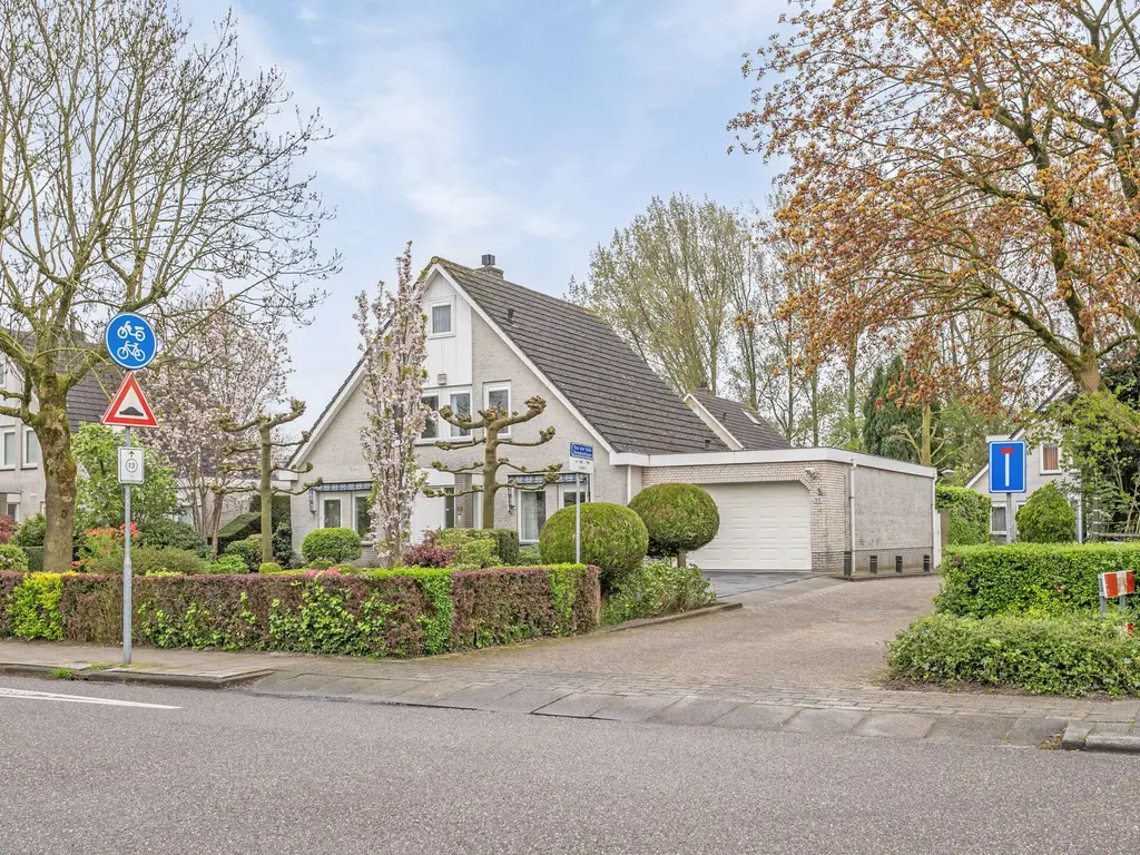 Van der Valk Boumanlaan 98, WOERDEN