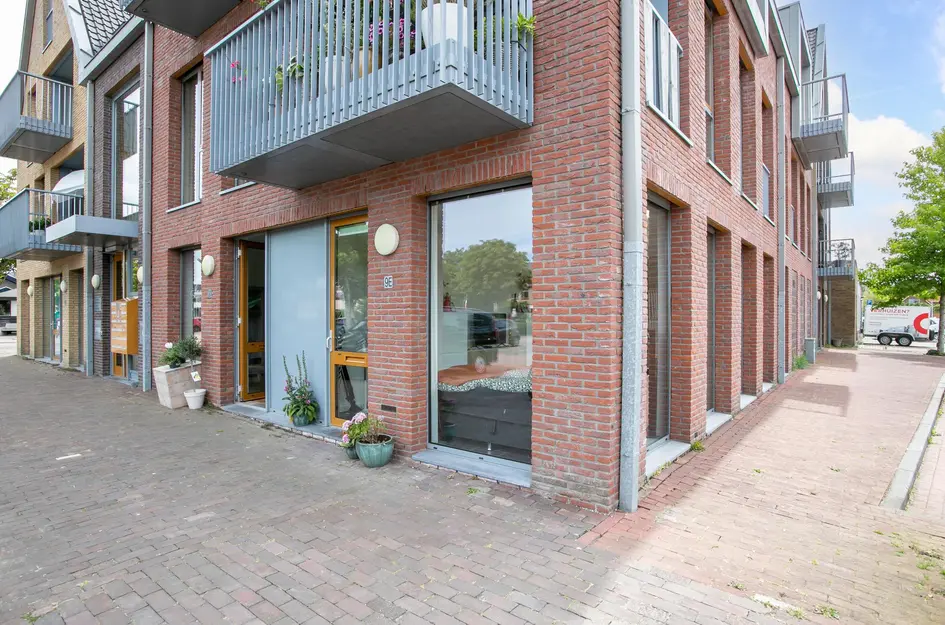 Middenweg 9e