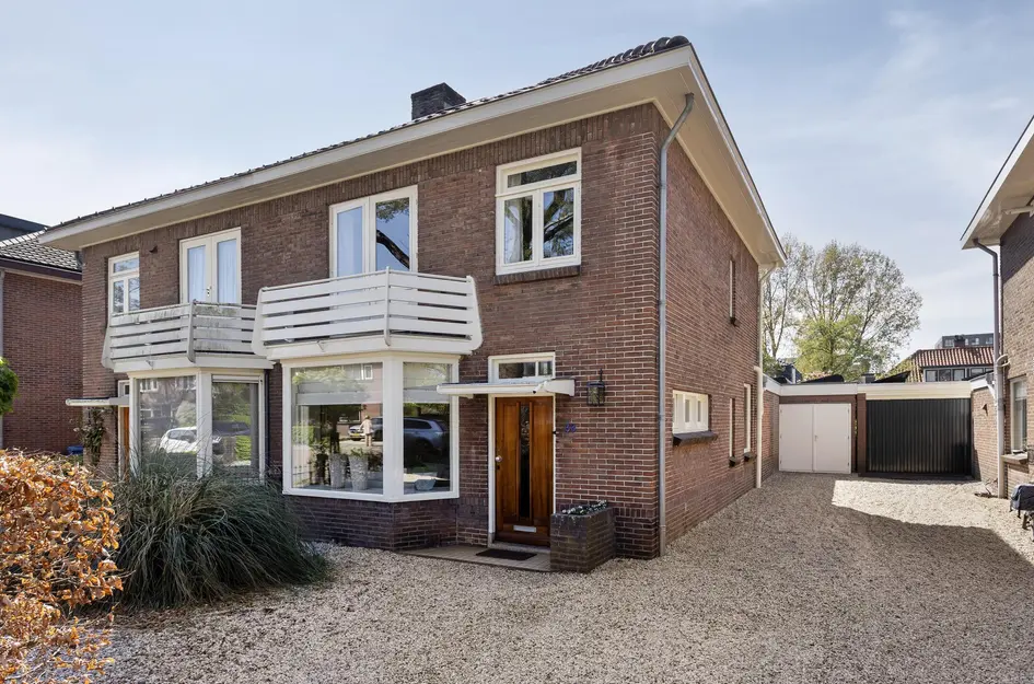 Van der Valk Boumanlaan 38
