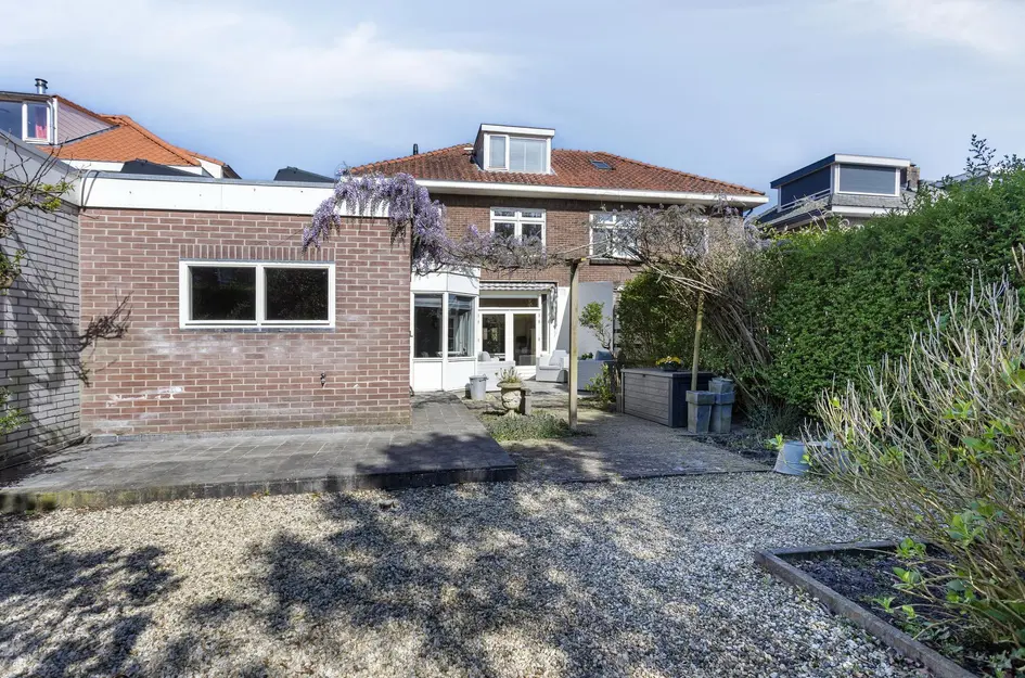 Van der Valk Boumanlaan 38