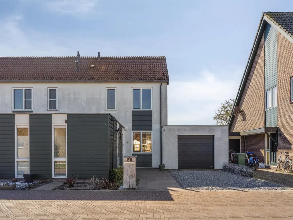 Roerdompstraat 20, KAMERIK