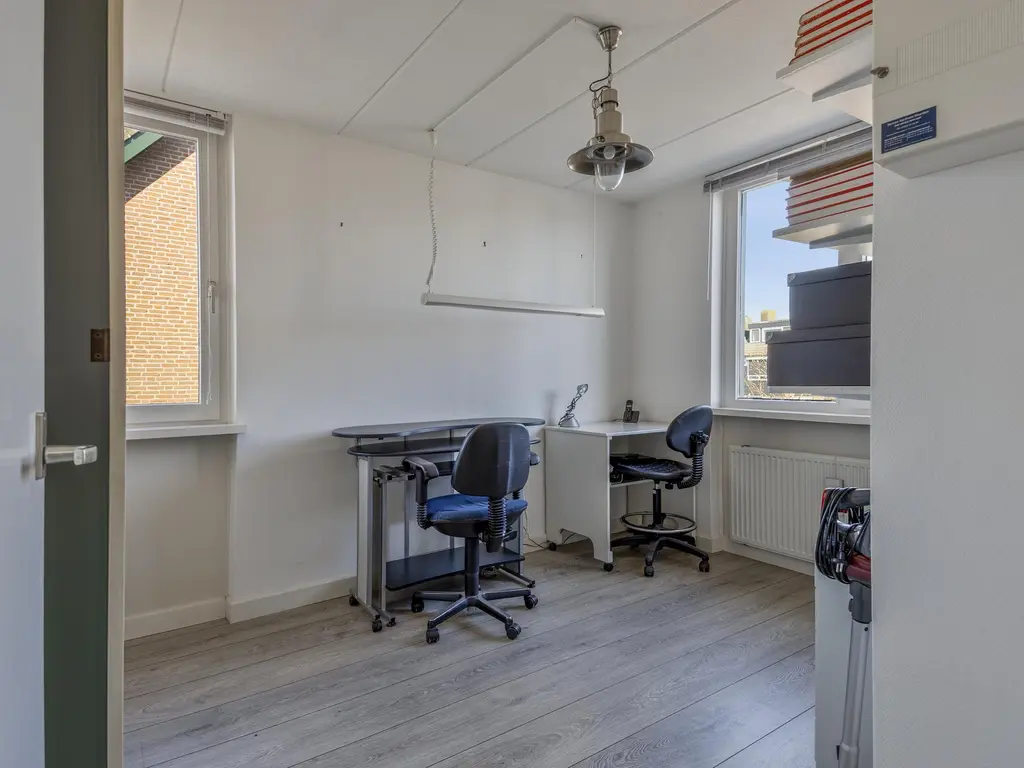 Roerdompstraat 20, KAMERIK