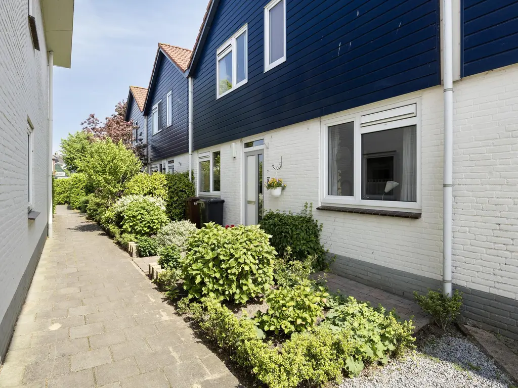 Strick van Linschotenstraat 79, LINSCHOTEN
