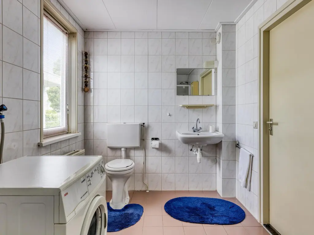 Strick van Linschotenstraat 79, LINSCHOTEN