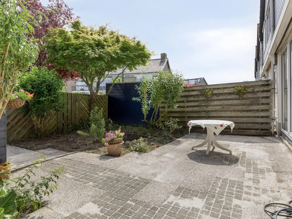 Strick van Linschotenstraat 79, LINSCHOTEN