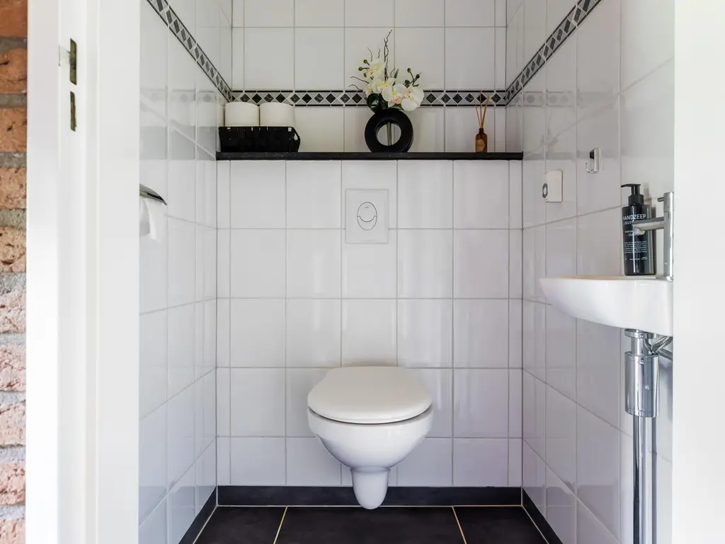 Oosteinde 32a, WAARDER