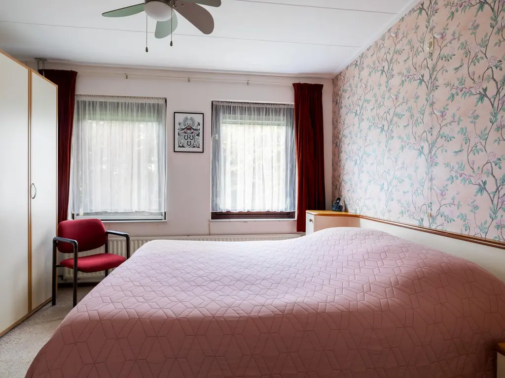 Oosteinde 32a, WAARDER