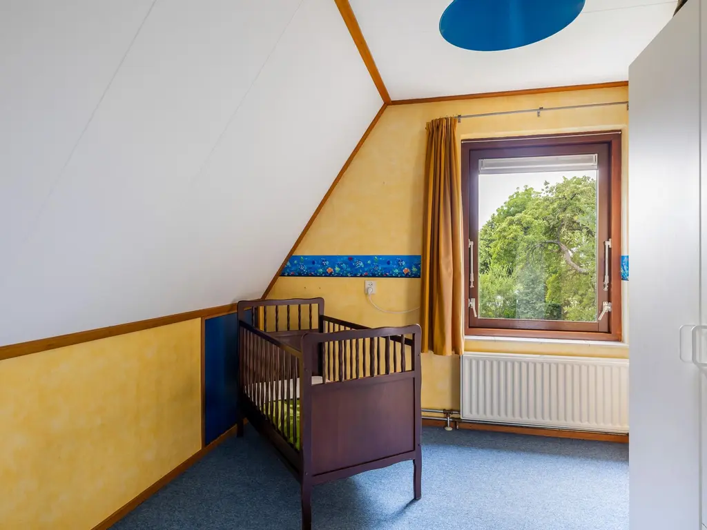 Oosteinde 32a, WAARDER
