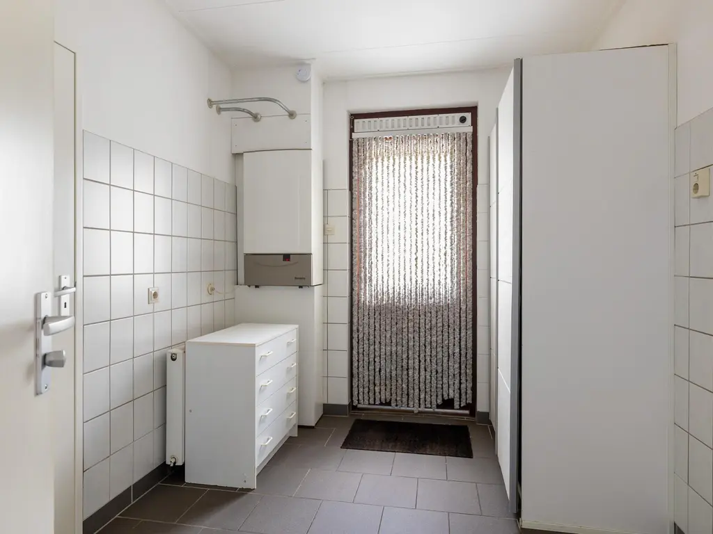 Oosteinde 32a, WAARDER