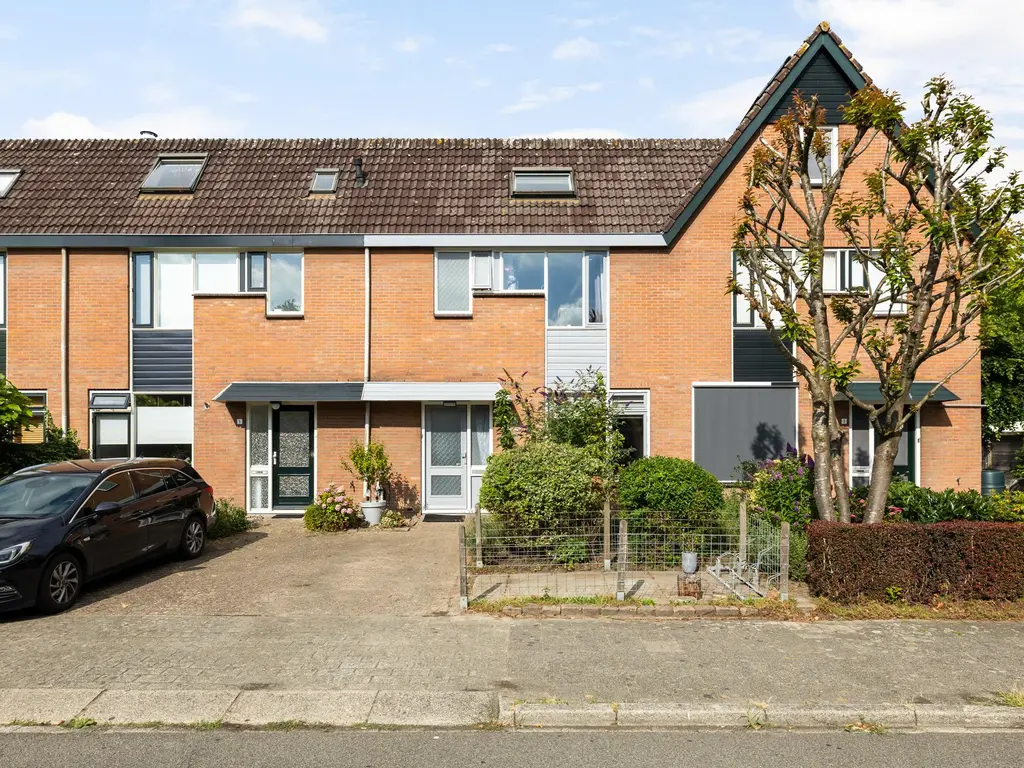 Akkerwindeveld 4, WOERDEN