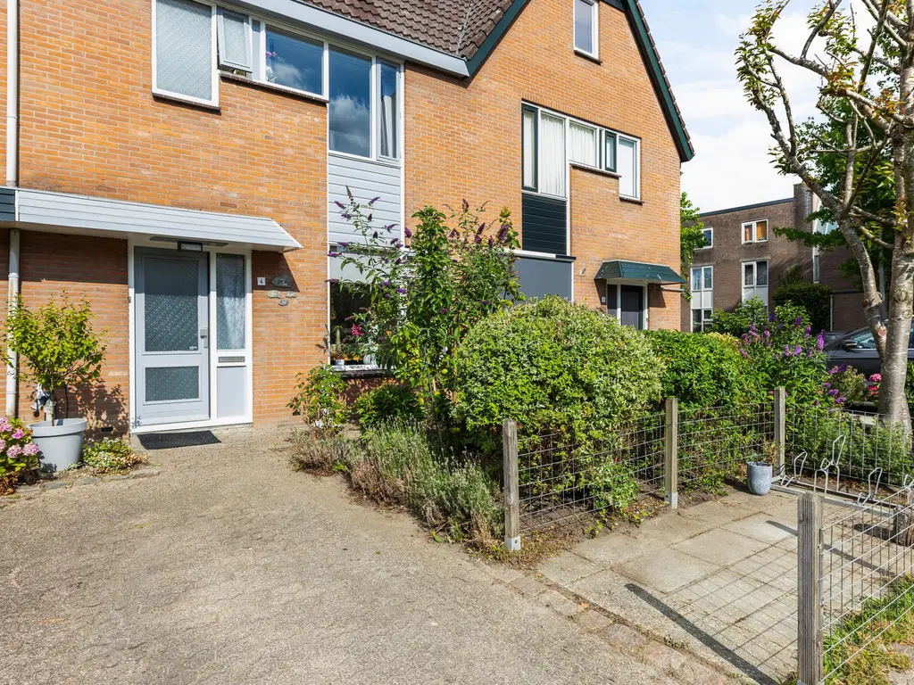 Akkerwindeveld 4, WOERDEN