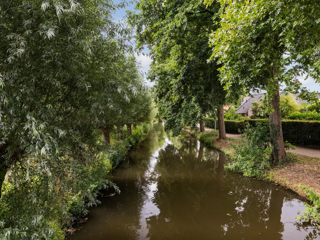 Akkerwindeveld 4, WOERDEN