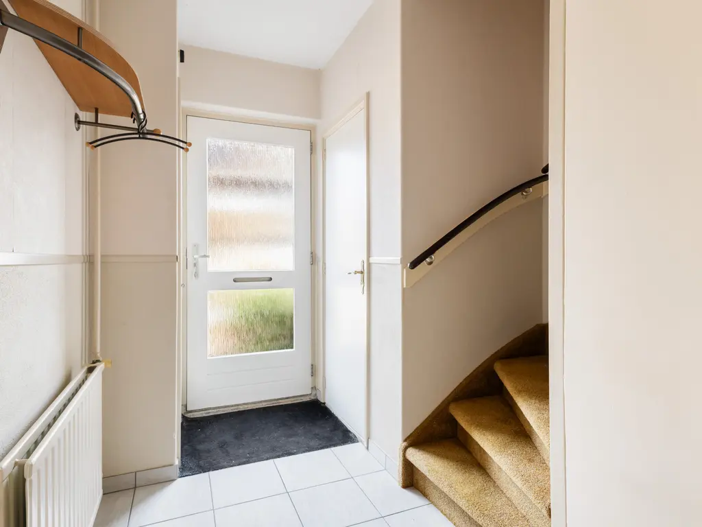 Prinses Margrietstraat 2, WAARDER