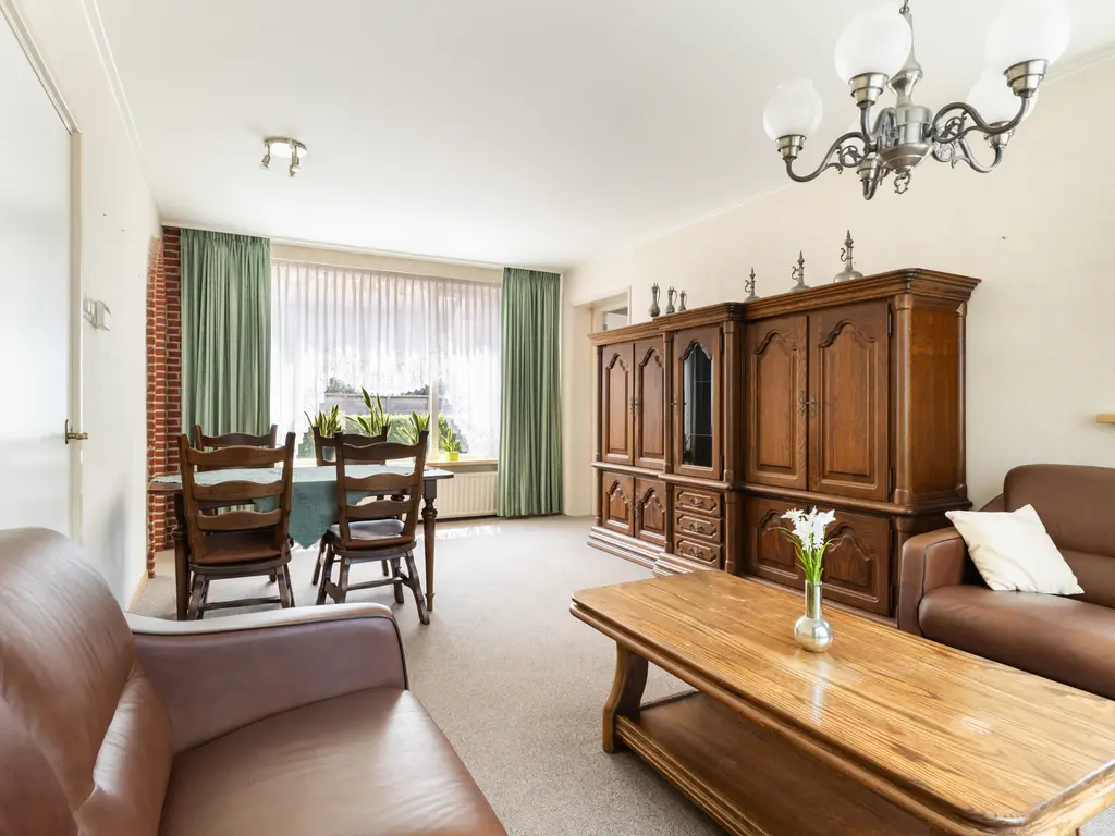 Prinses Margrietstraat 2, WAARDER