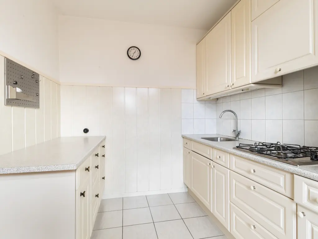 Prinses Margrietstraat 2, WAARDER