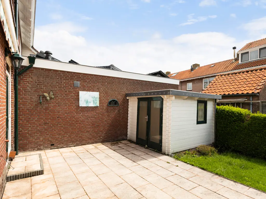 Prinses Margrietstraat 2, WAARDER