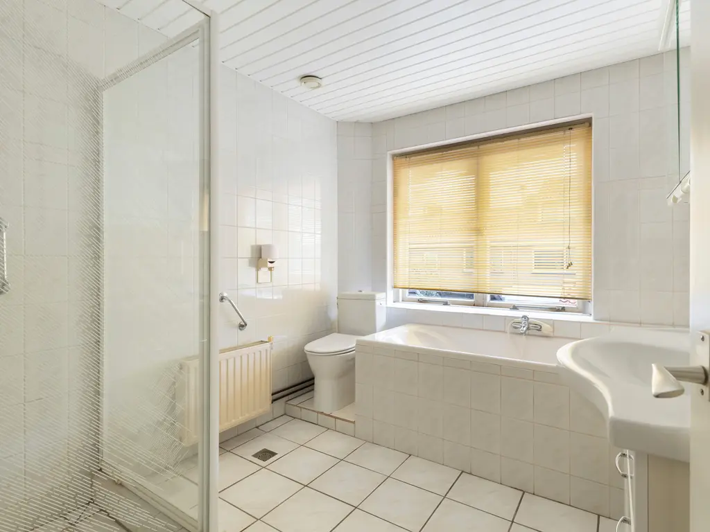 Prinses Margrietstraat 2, WAARDER