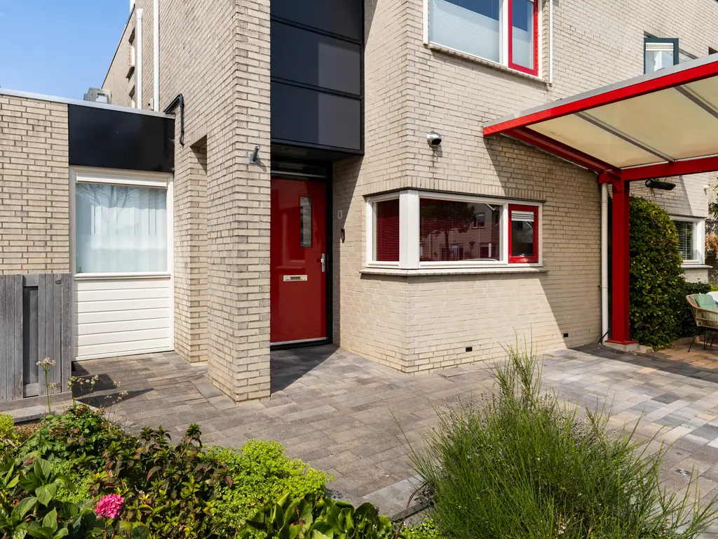 Bomschuit 8, WOERDEN