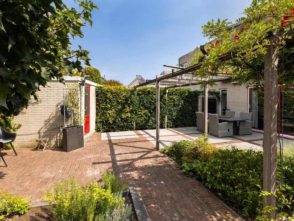 Bomschuit 8, WOERDEN
