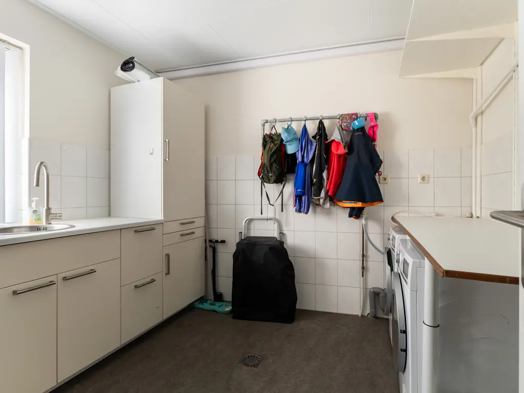 Bomschuit 8, WOERDEN