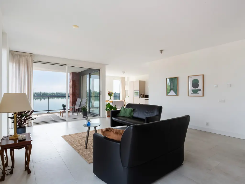 Ladogameer 26, WOERDEN