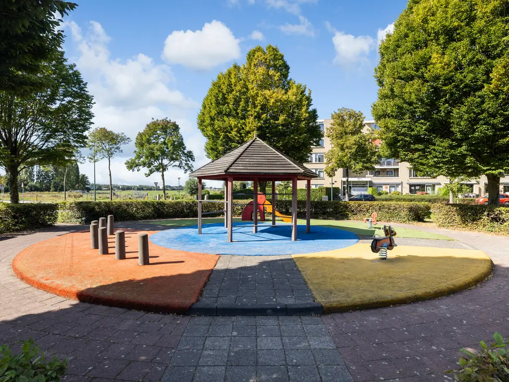 Gentiaanweide 12, WOERDEN
