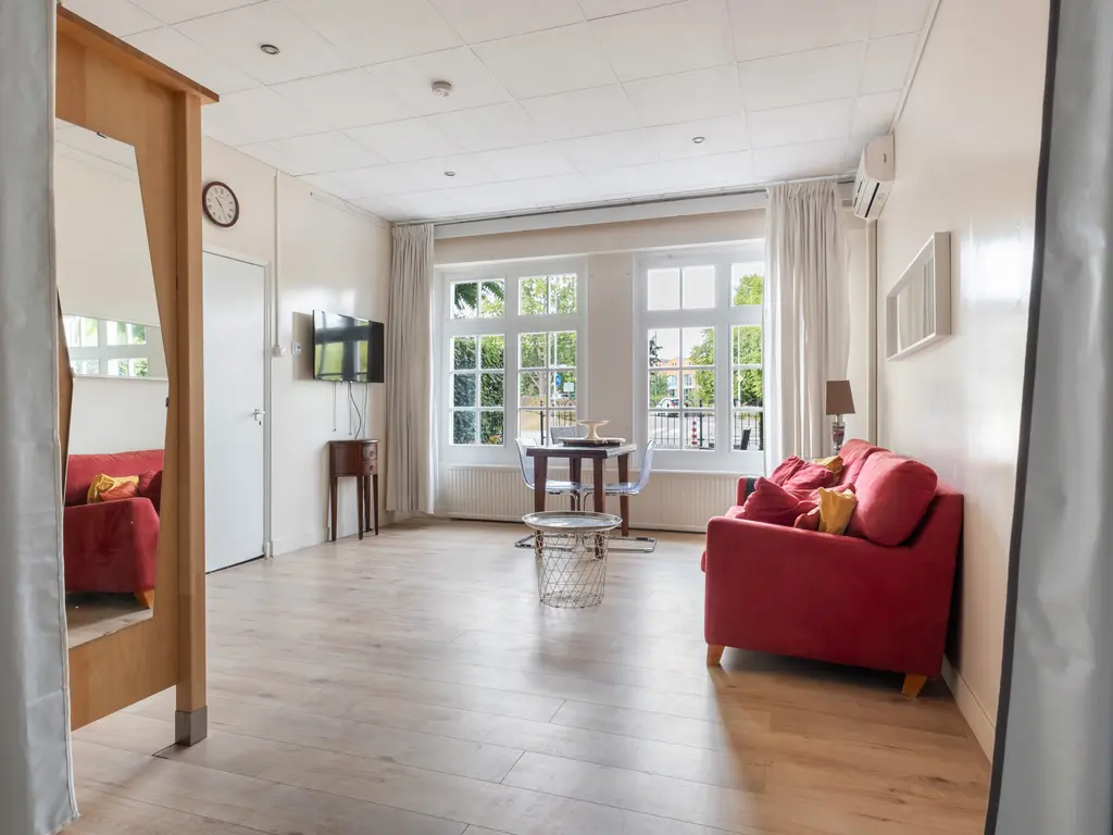 Stationsweg 9III, WOERDEN