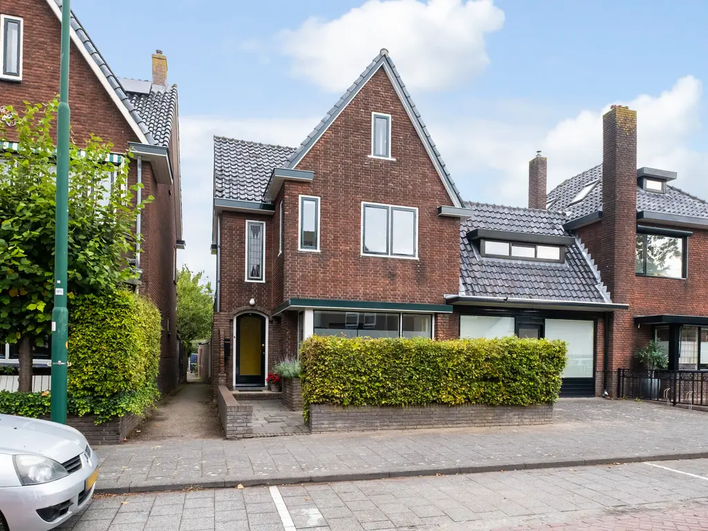 Leidsestraatweg 66, WOERDEN