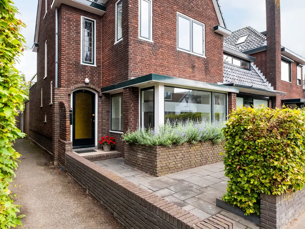 Leidsestraatweg 66, WOERDEN