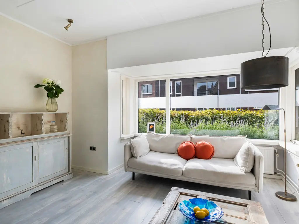 Leidsestraatweg 66, WOERDEN