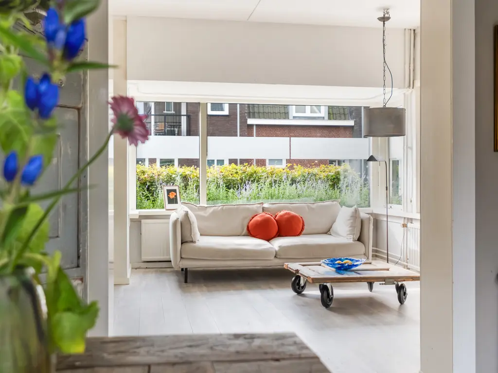 Leidsestraatweg 66, WOERDEN