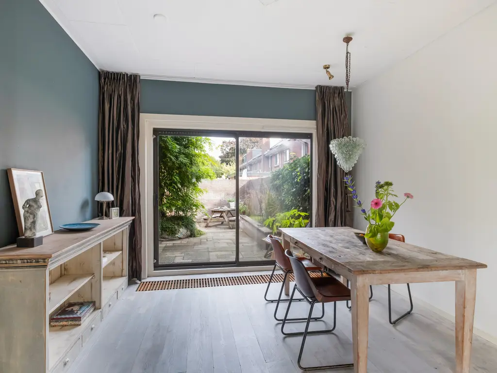 Leidsestraatweg 66, WOERDEN