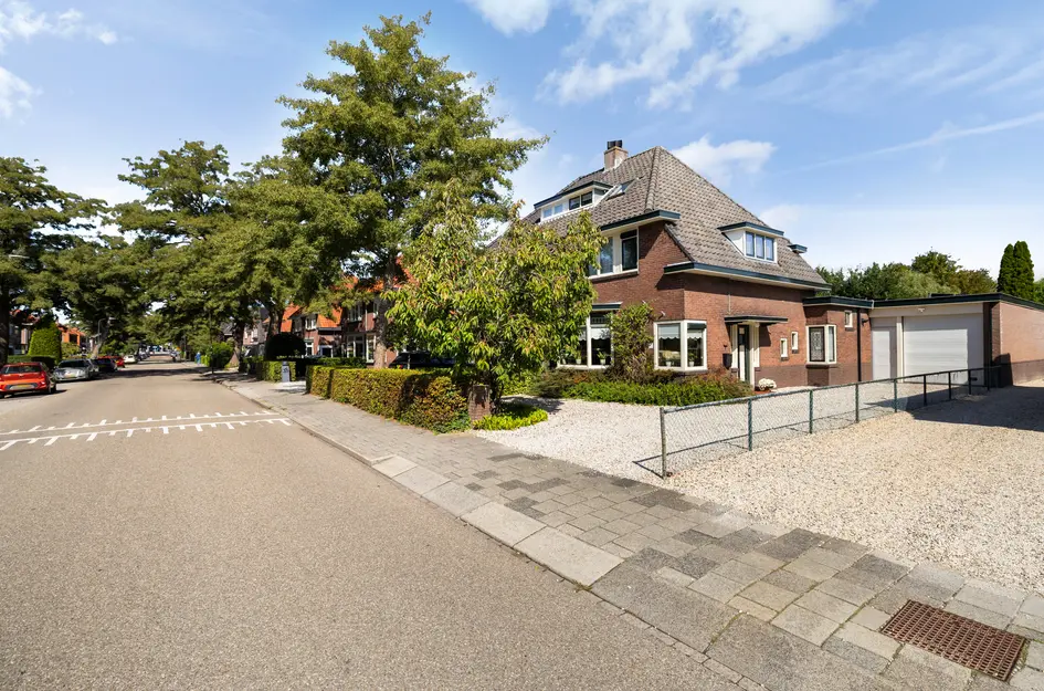 Van der Valk Boumanlaan 39
