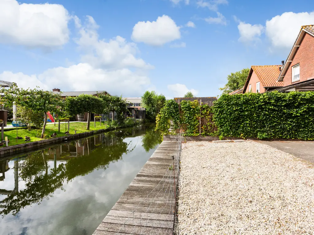 Burg. Brediusstraat 3, KAMERIK