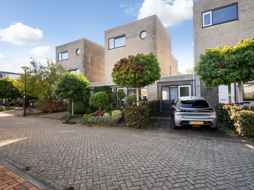 Jerseykade 24, WOERDEN