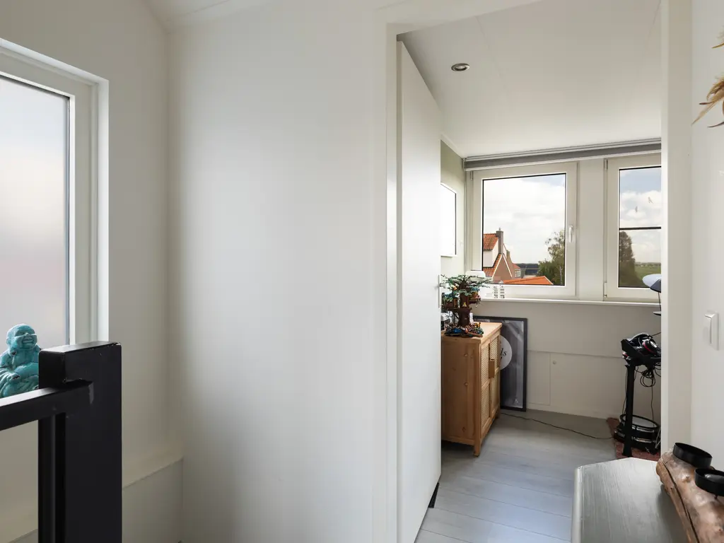 Burg. de Kockstraat 18, KAMERIK