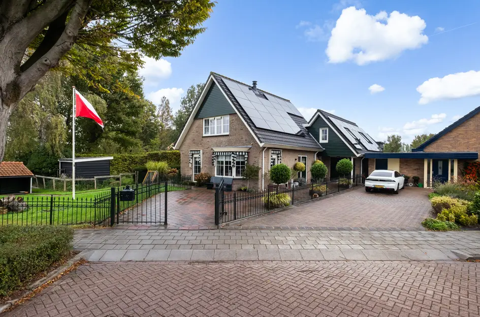 Strick van Linschotenstraat 92
