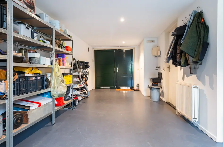 Strick van Linschotenstraat 92