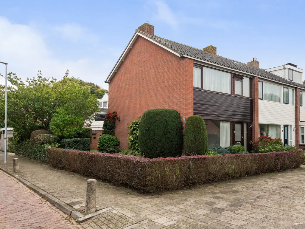 Marius Bauerstraat 1, WOERDEN