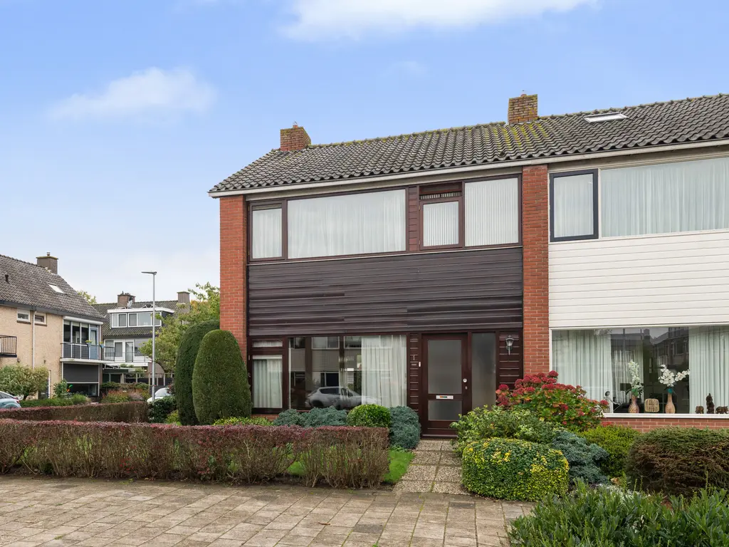 Marius Bauerstraat 1, WOERDEN