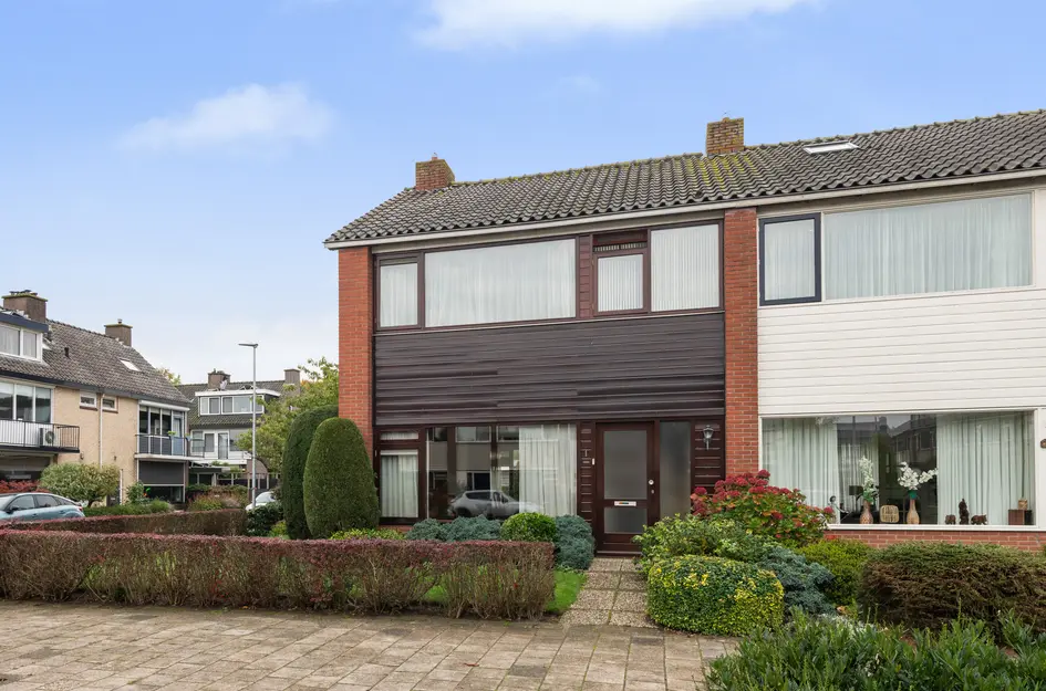 Marius Bauerstraat 1