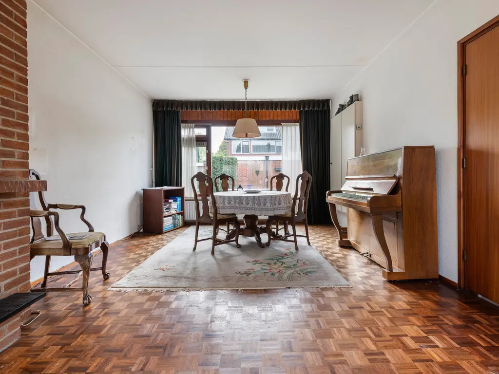 Marius Bauerstraat 1, WOERDEN