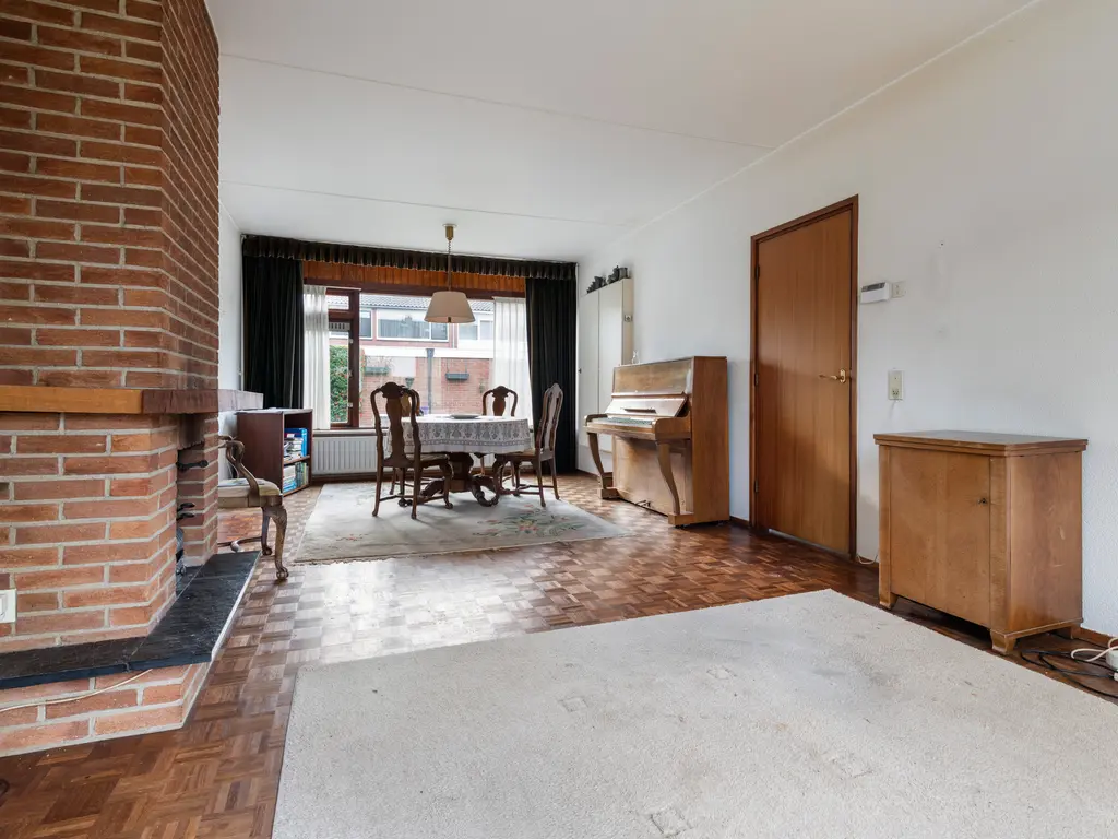 Marius Bauerstraat 1, WOERDEN